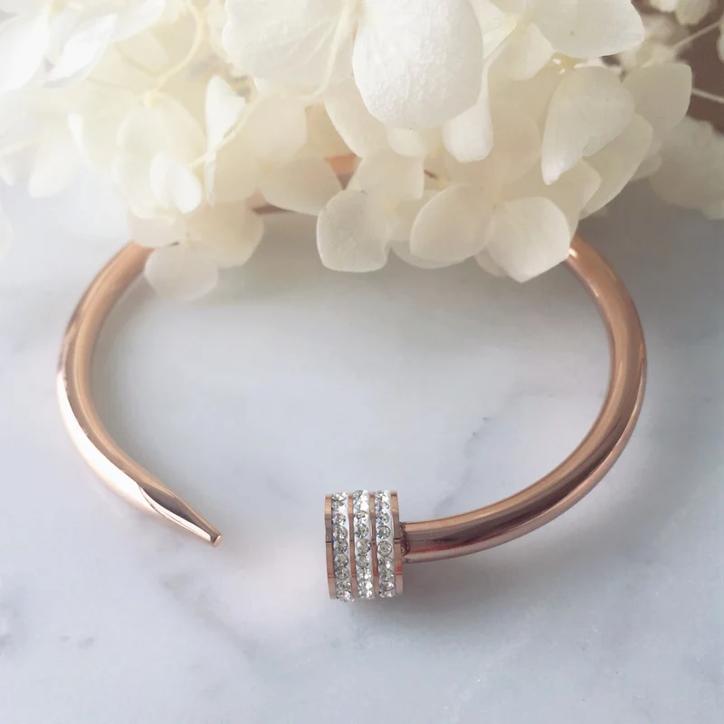 Charis bracelet