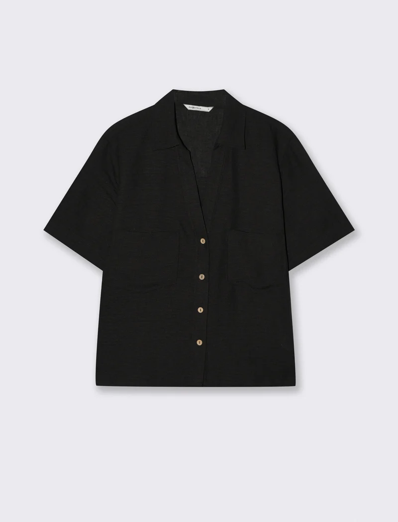 Camicia Manica Corta con Tasche a Toppa - Nero