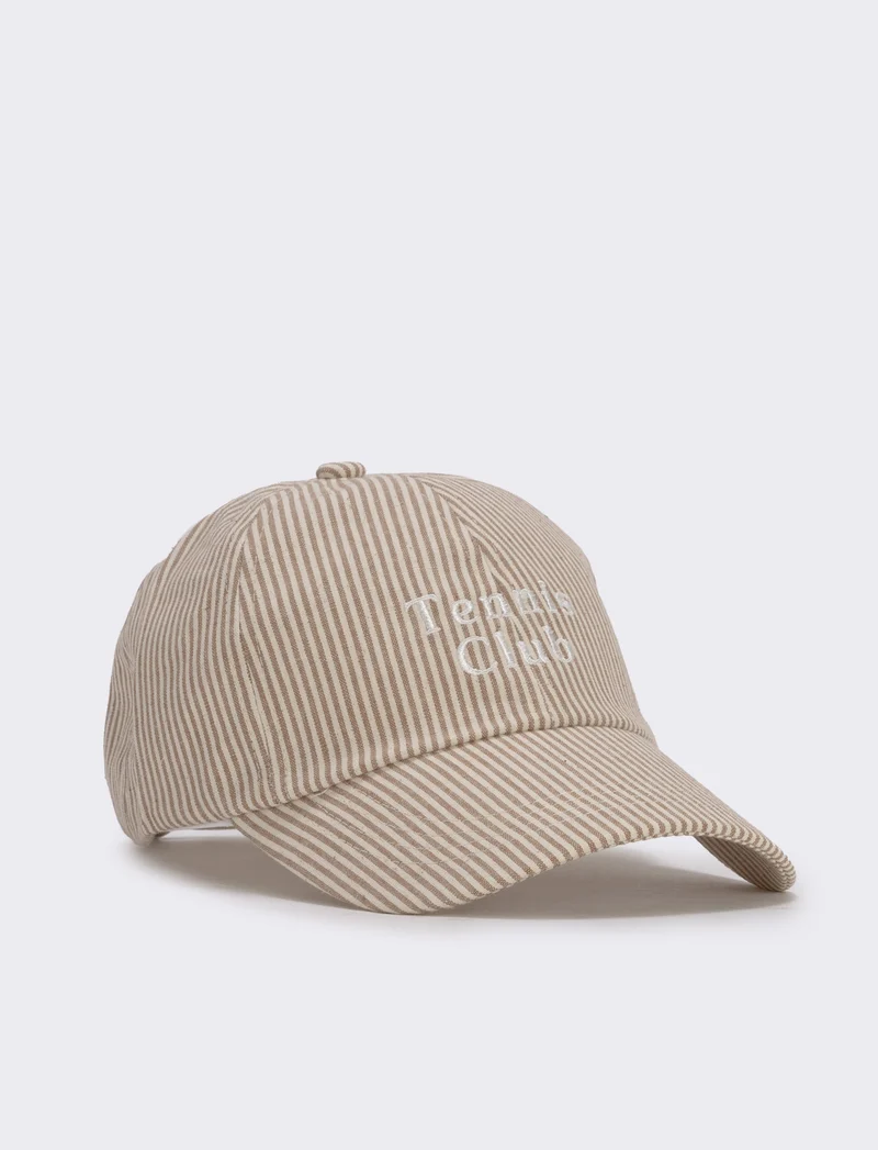 Baseball rigato con scritta tennis club - Beige