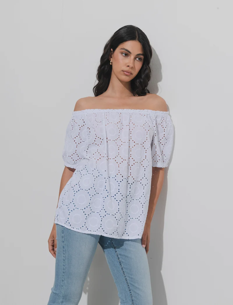 T-shirt in pizzo sangallo - Bianco