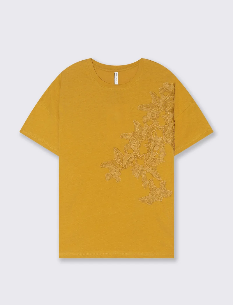 T-shirt con applicazione da donna - Senape
