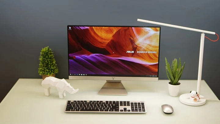 ASUS V241IC 24" TOUCHSCREEN Display, Intel Core i5-7200U @ 2.50GHz (8GB RAM 256GB SSD) All-In-One AIO, WIN 11, CD DVD Drive