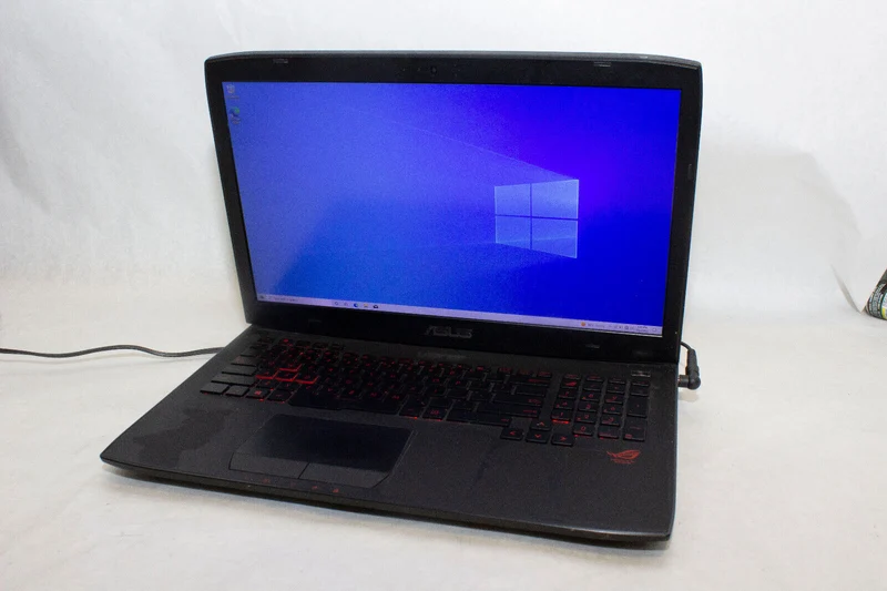 Asus ROG G751J Gaming Laptop, 17.3" Intel i7-4720HQ (24GB RAM, 256GB SSD + 1TB HDD) NVIDIA GEFORCE GTX 970M, BACKLIT KEYS, CD DVD DRIVE, Windows 10 Gaming PC