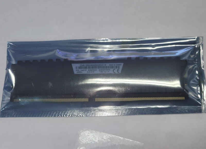 Corsair DDR4 16GB(2X8GB) GAMING RAM
