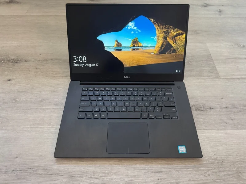 Dell XPS 15 9550 15.6" Laptop, Intel Core i7-6700HQ @ 2.60GHz (32GB DDR4 RAM, 512GB SSD) Windows 11, NVIDIA GTX 960M, Backlit Keyboard