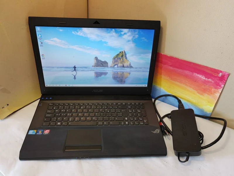 ASUS ROG G73JH, 17.3" Gaming Laptop, Intel Core i7-Q720 (16GB RAM, 256GB SSD + 500GB HDD) Radeon HD 5870 Windows 10 CD DVD PC