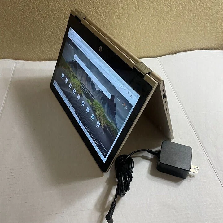 HP Pavilion x360 13.3" 2017 FHD TOUCH Core i5-7200U @ 2.5GHz (8GB RAM 128GB SSD) WINDOWS 10