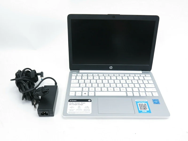 2020 HP Stream 11-ak0035nr 11.6" Laptop, Intel Atom x5-E8000 @ 1.10 GHz (4GB RAM 32GB eMMC Drive) Windows 10 - White