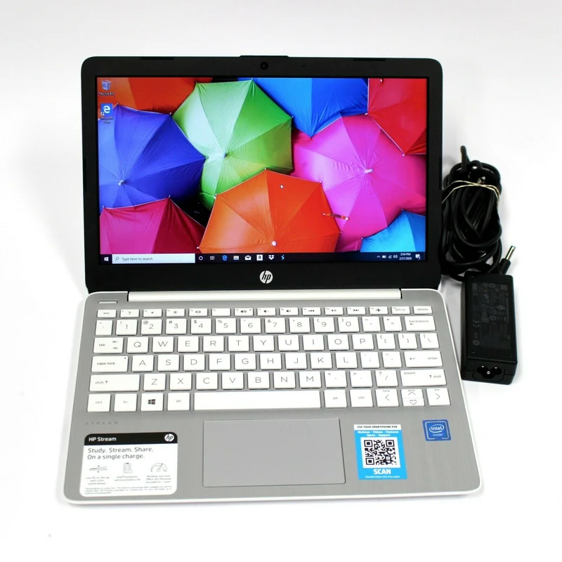 HP Stream 11-ak1012dx 11.6" Laptop, Intel Atom x5-E8000 @ 1.04 GHz (4GB RAM 64GB eMMC Drive) Windows 10 - White