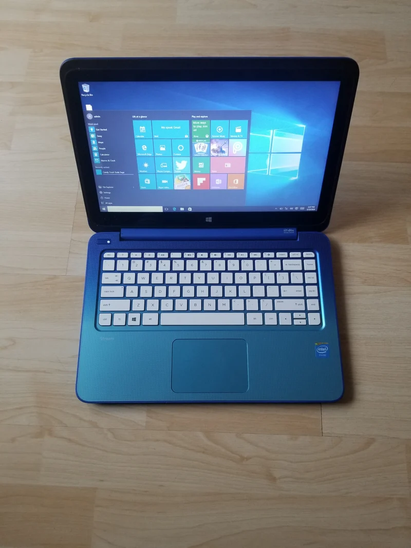 HP Stream 13-c002dx, 13" Touchscreen Laptop, Intel Celeron N2840 @ 2.16 GHz (2GB RAM 32GB eMMC Drive) Windows